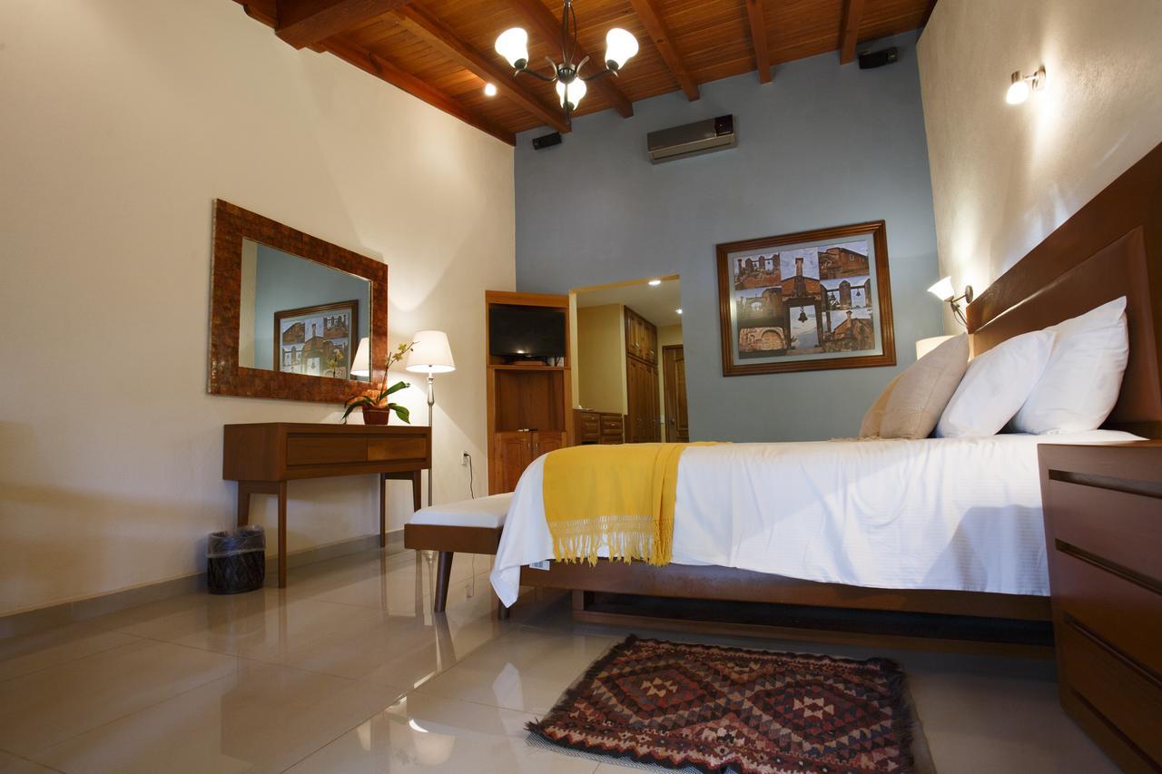 Quinta Sauz Hotel Tacámbaro de Codallos Eksteriør billede
